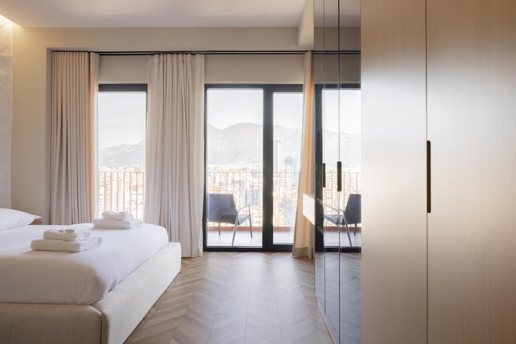 Square Inn Garden Aparthotel Tiranë Luaran gambar