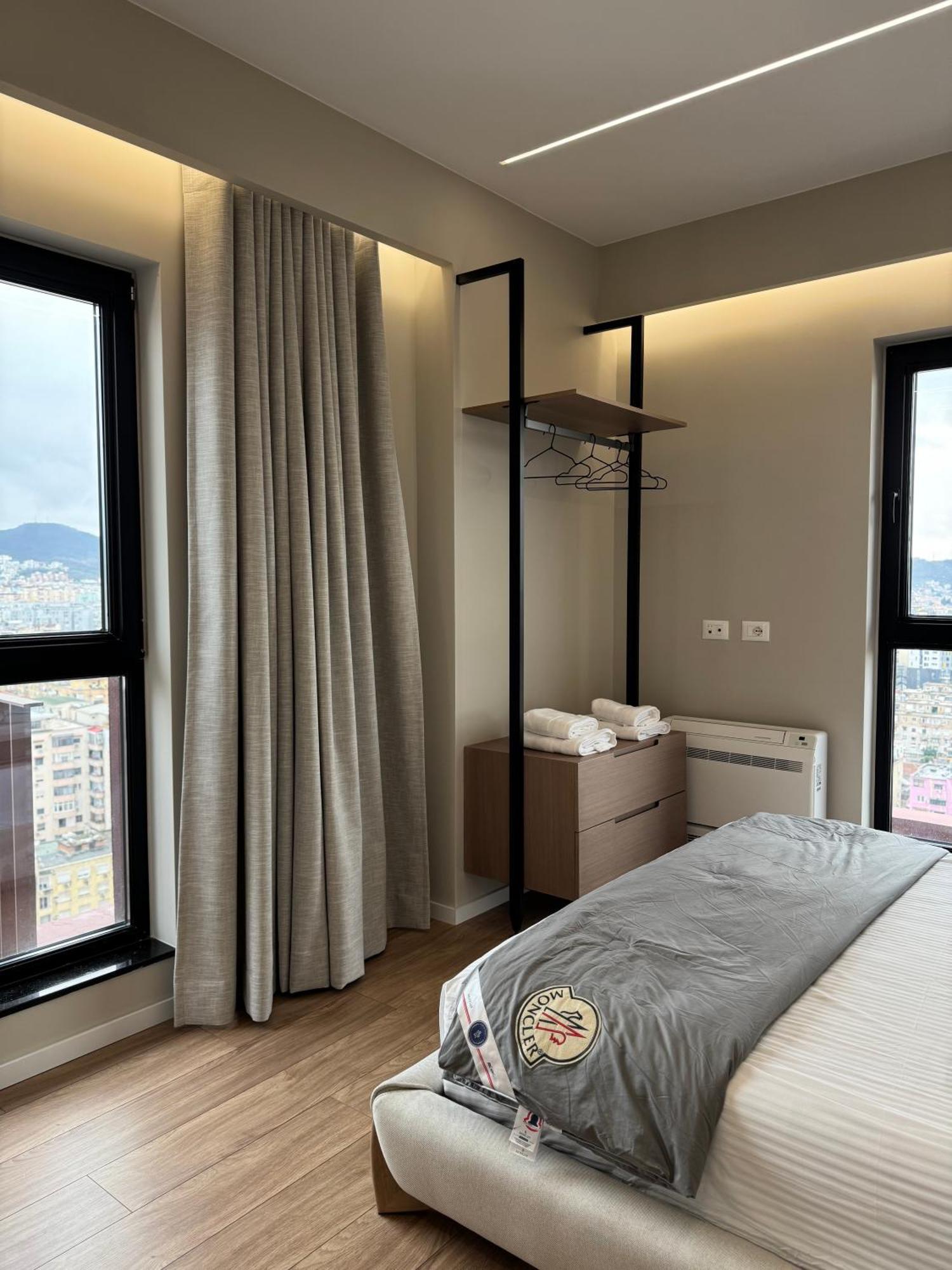 Square Inn Garden Aparthotel Tiranë Luaran gambar