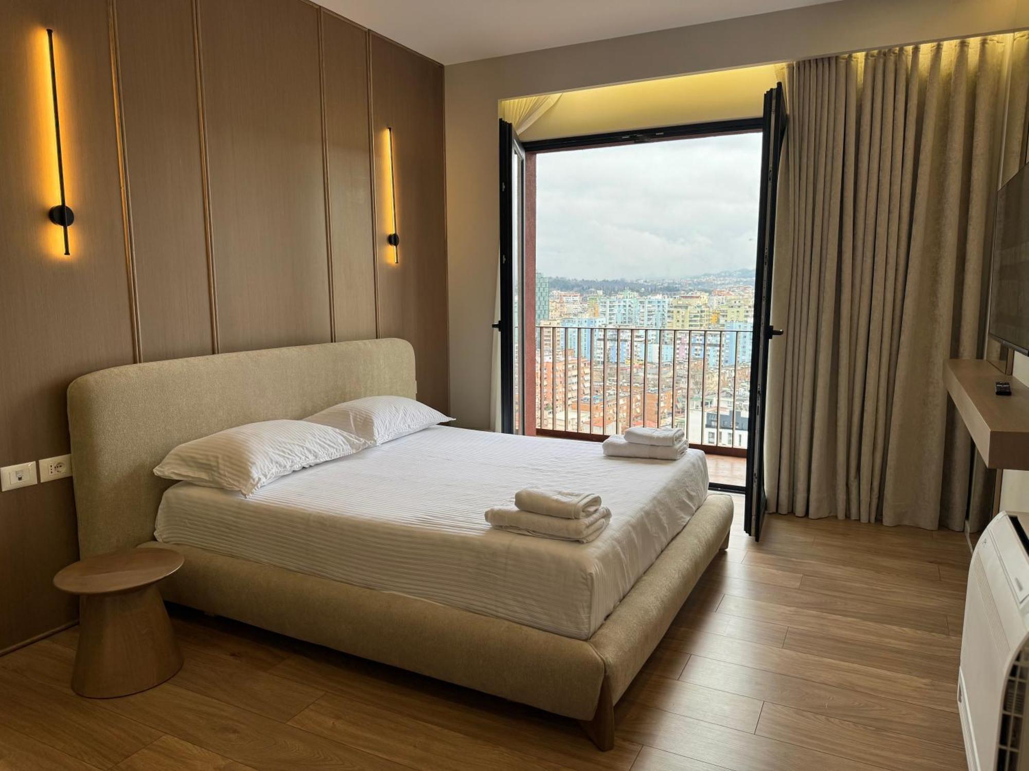 Square Inn Garden Aparthotel Tiranë Luaran gambar